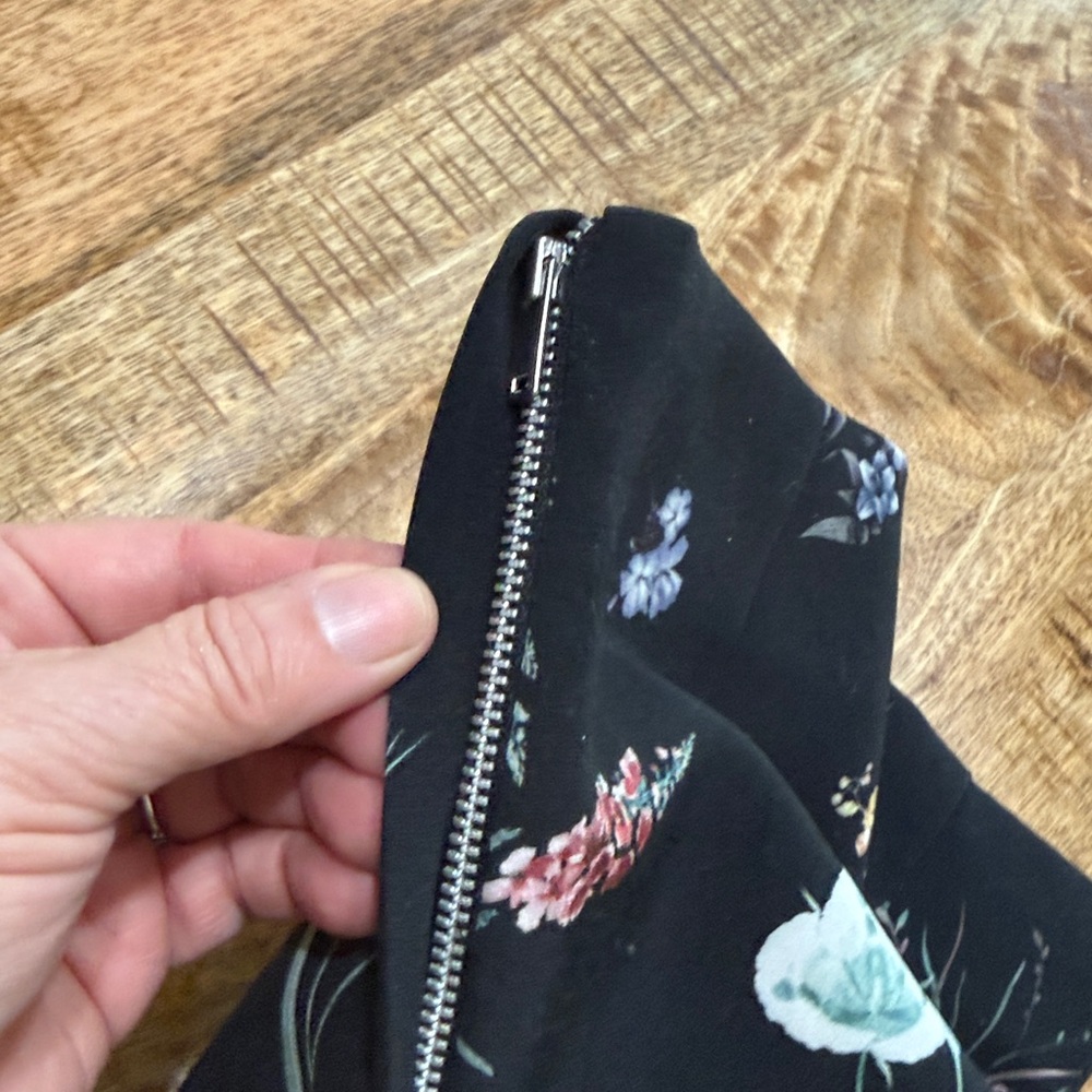 Zara Woman Black Floral Pencil Skirt - Picture 10 of 10
